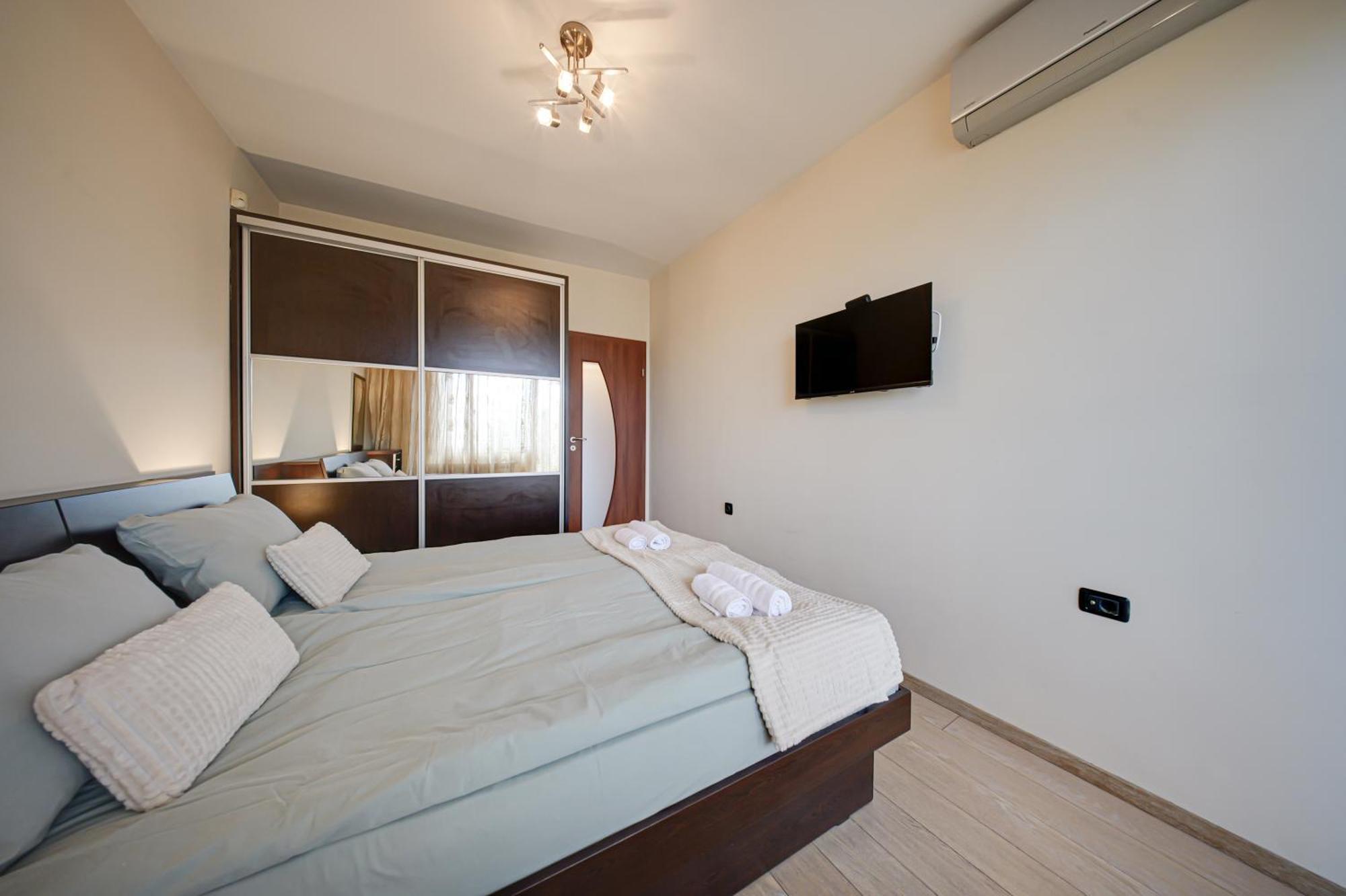 Apartamento Southpark Luxe - Free Underground Parking Sofía Exterior foto